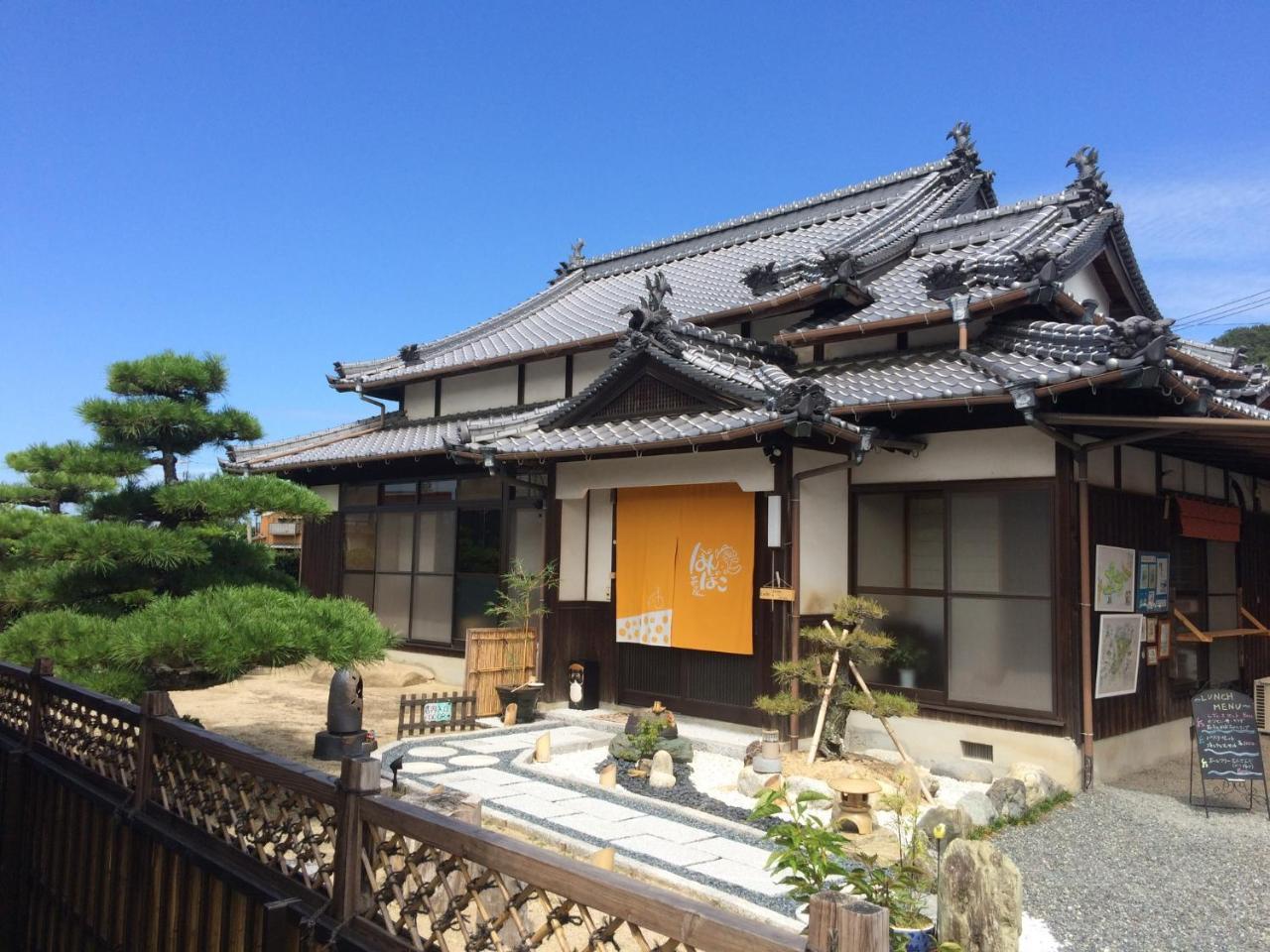 しまなみ海道お宿ぽんぽこ Imabari Railway Station Exterior foto